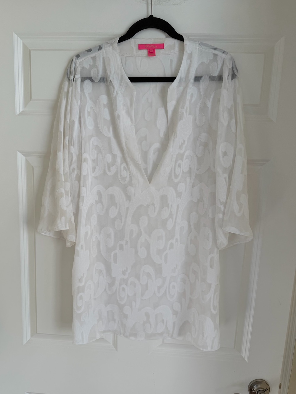 SOLD- DO NOT BUY 
Lilly Pulitzer Zelma Swirl Coverup Small/Medium